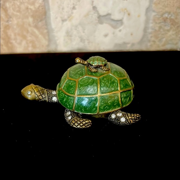Vintage Bombay Co tealight holder -turtle - Picture 1 of 7